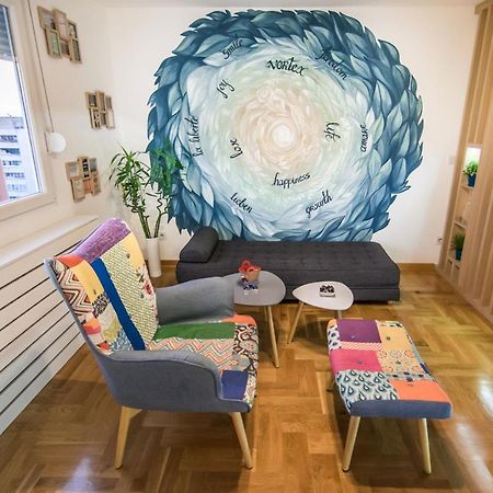Vortexluxapatman Beograd Eksteriør bilde